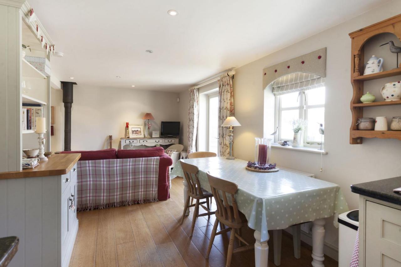 Legion Cottages Blakeney  Extérieur photo